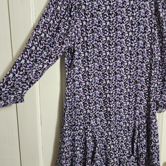 Zara longsleeve floral dress, size Medium - Picture 3 of 3